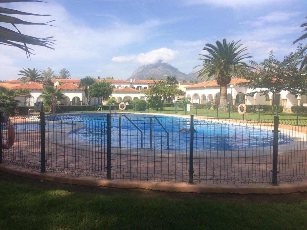 Casas Blancas Bungalow 45 L'Alfas del Pi Bagian luar foto